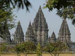 &#91;TOP&#93; Candi dan Rekreasi