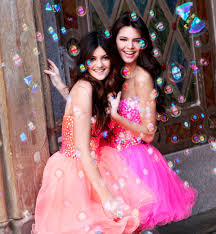 BB+ Pesona 'si kembar' Kendall &amp; Kylie Jenner 