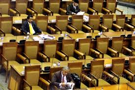 JANGAN SALAHKAN KAMI JIKA GOLPUT !