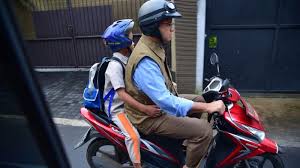 bukan-gaya2an-anies-baswedan-naik-helikopter-temui-ahok-di-balai-kota