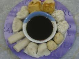 Agan Lebih Suka Makan Bakso atau Pempek ?