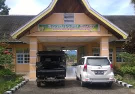 PUTIH ABU-ABU
