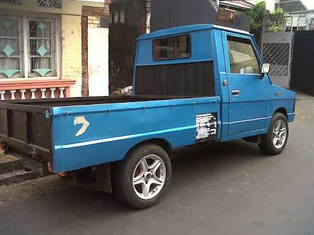 hello-generasi-millennial-masih-ingat-nggak-dengan-12-mobil-legendaris-ini