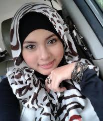 Kenapa Cantik Fisik Saja belum Cukup?