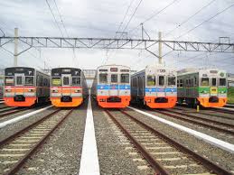 Suka Duka Kerja Naik KRL..Gak Kuat Mental Jangan Masuk