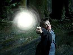 Beberapa kemiripan konsep cerita dalam film Harry Potter & Naruto