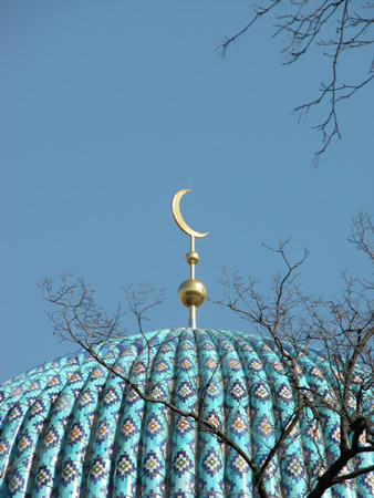 Mengenal dan Melihat lebih dekat St. Petersburg mosque a.k.a Masjid Soekarno Rusia