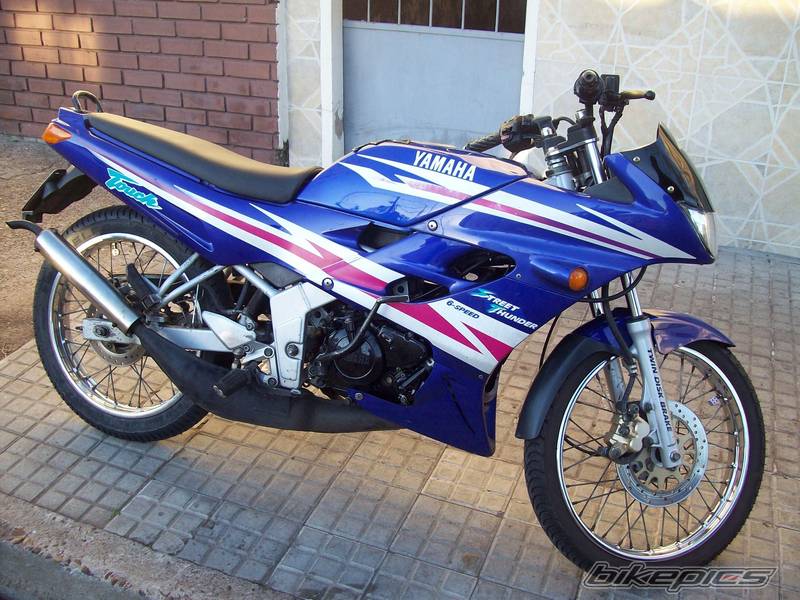 gak-perlu-motor-200cc-kalau-yamaha-punya-motor-125cc-tenaganya-serupa