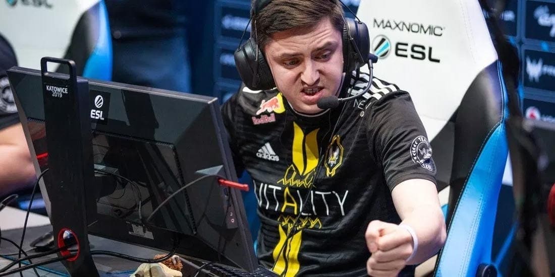 PEMAIN MUDA CS:GO PALING BERPRESTASI DI 2019