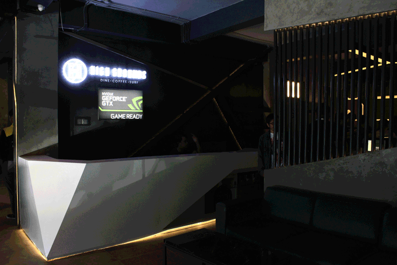 Berkunjung ke Gaming Lounge High Grounds Café Pertama di Jakarta