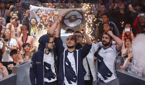 Apa Itu The International?