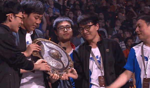 Apa Itu The International?