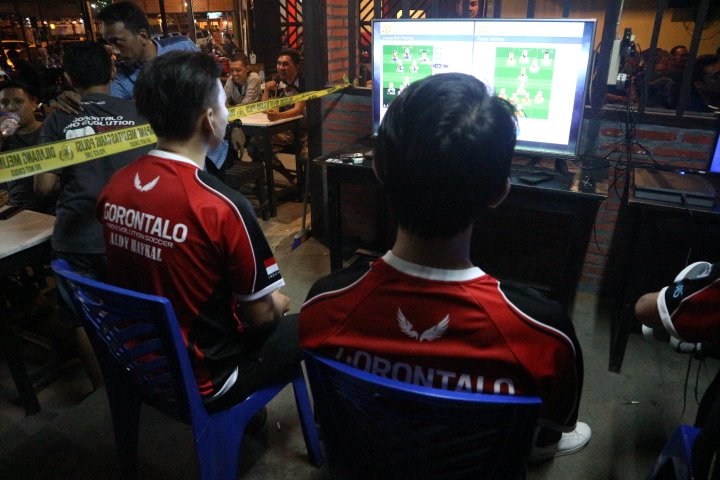 Satu Langkah Lebih Dekat dengan Gorontalo PES Community