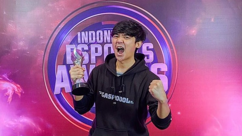 Bro Pasta, Caster Ikonik yang Multitalenta