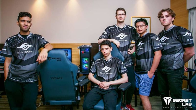 Apa Itu Esports Team Manager?