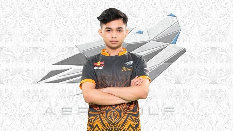 GFLX Bottle, Roster Muda dari Pasukan Serigala