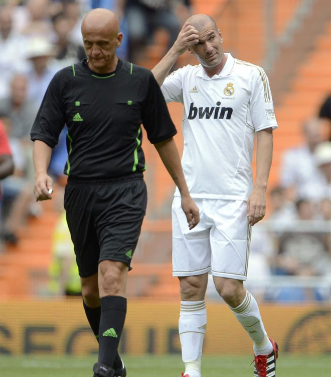 Sang Wasit Legendaris - Pierre Luigi Collina