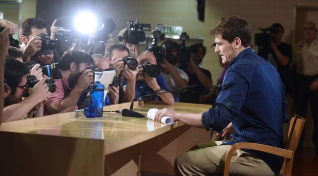 Kisah Sebenarnya Dibalik Konfrensi Pers Iker Casillas Yang Menggempar SOSMED