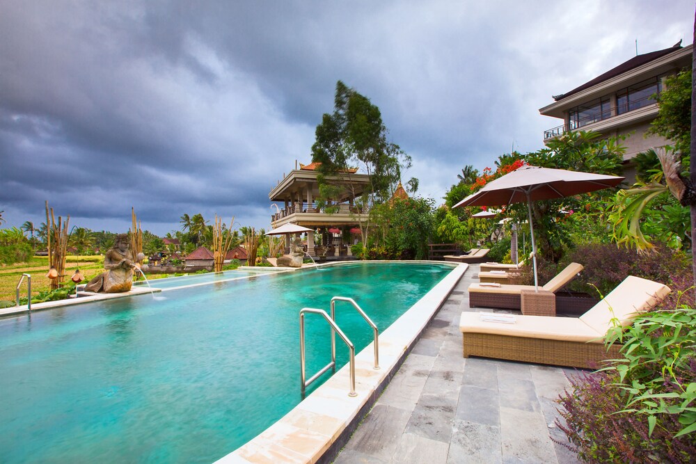 Yoga di Bali? Kunjungi 7 Tempat Recommended Ini