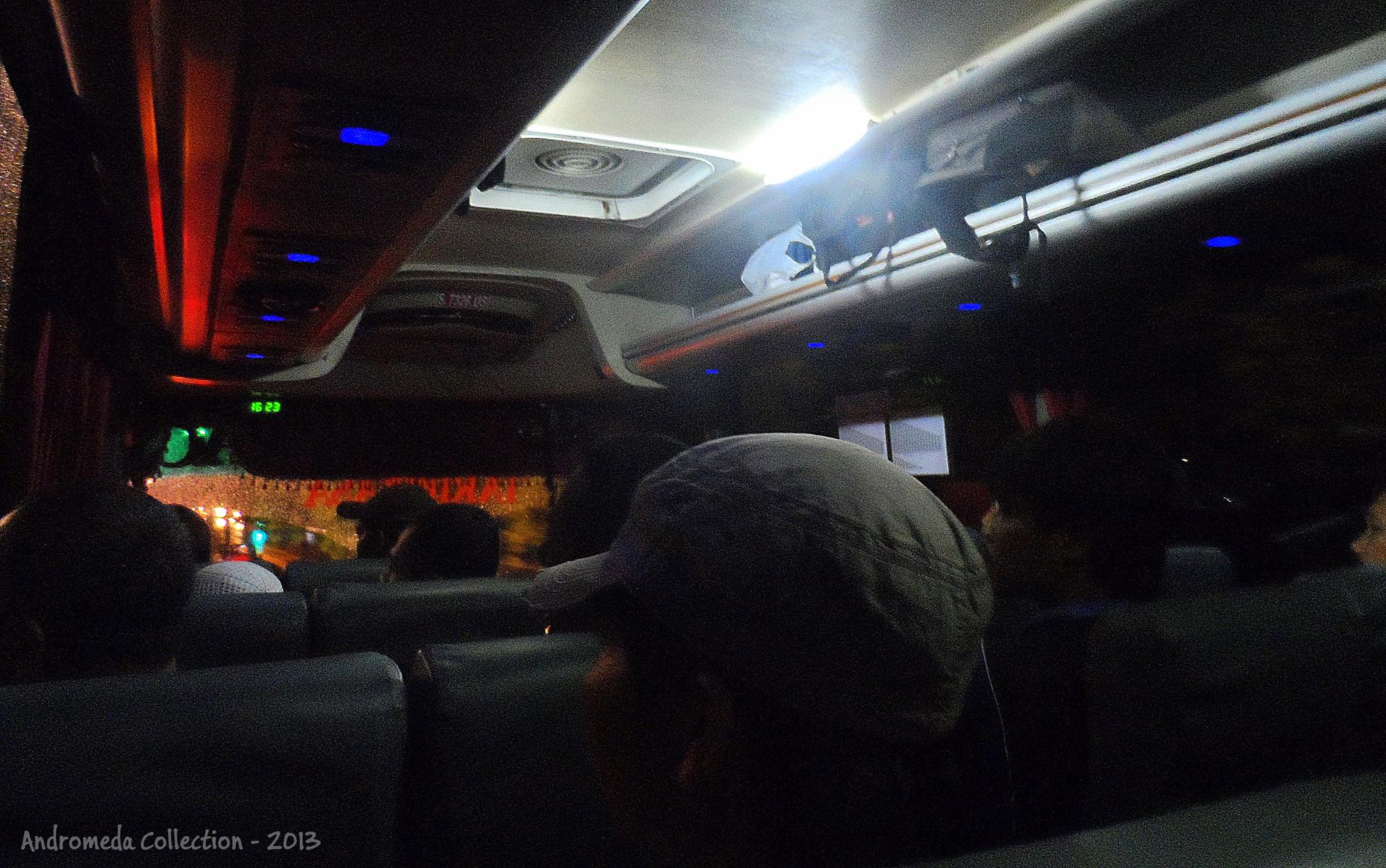&#91;BUSMANIA&#93; Tabrak Mio, Mira Terguling 11 Terluka