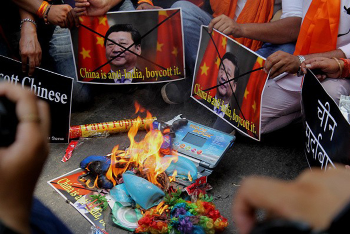 Ngamuk 20 Tentara Tewas, Boikot China Membara di India
