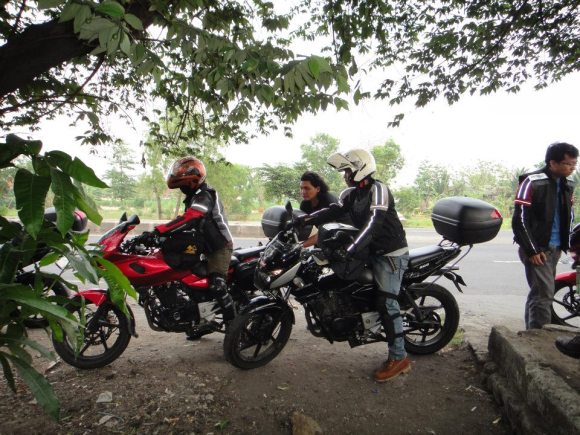 Keliling Jawa & Eksplorasi Bromo dari Roda Dua