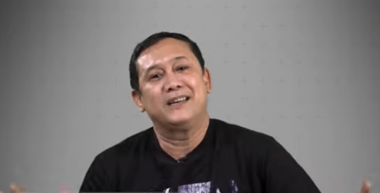 Denny Siregar Posting Cuitan ‘Lupakan Sambo’, Netizen: Dulu Bela Mati-matian Sekarang