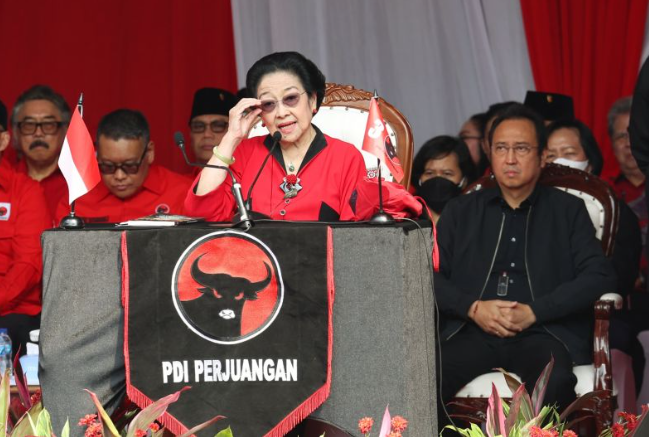 Saidi: PDIP Itu Sebenarnya KIM Plus, Tapi Pura-pura Oposisi
