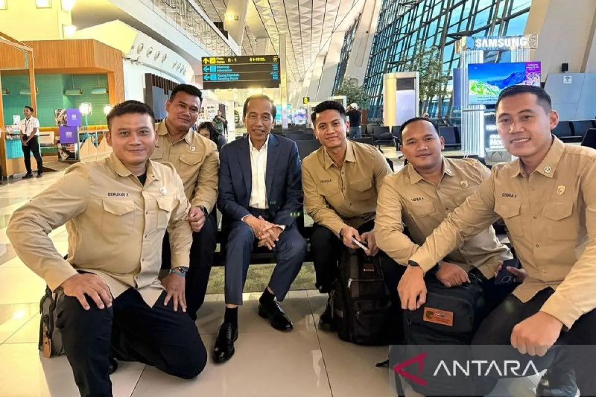 TI Nilai Penunjukan Jokowi ke Vatikan Bukti Belum Percaya Prabowo ke Gibran