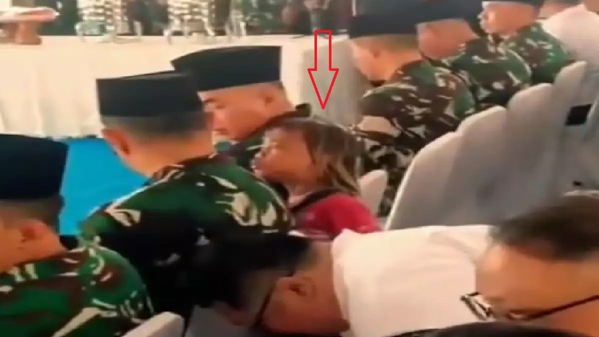 Bocah di Acara TNI, Netizen: Ketika TNI Pamerkan Kekuatan Alutsista, Rakyatnya Rapuh