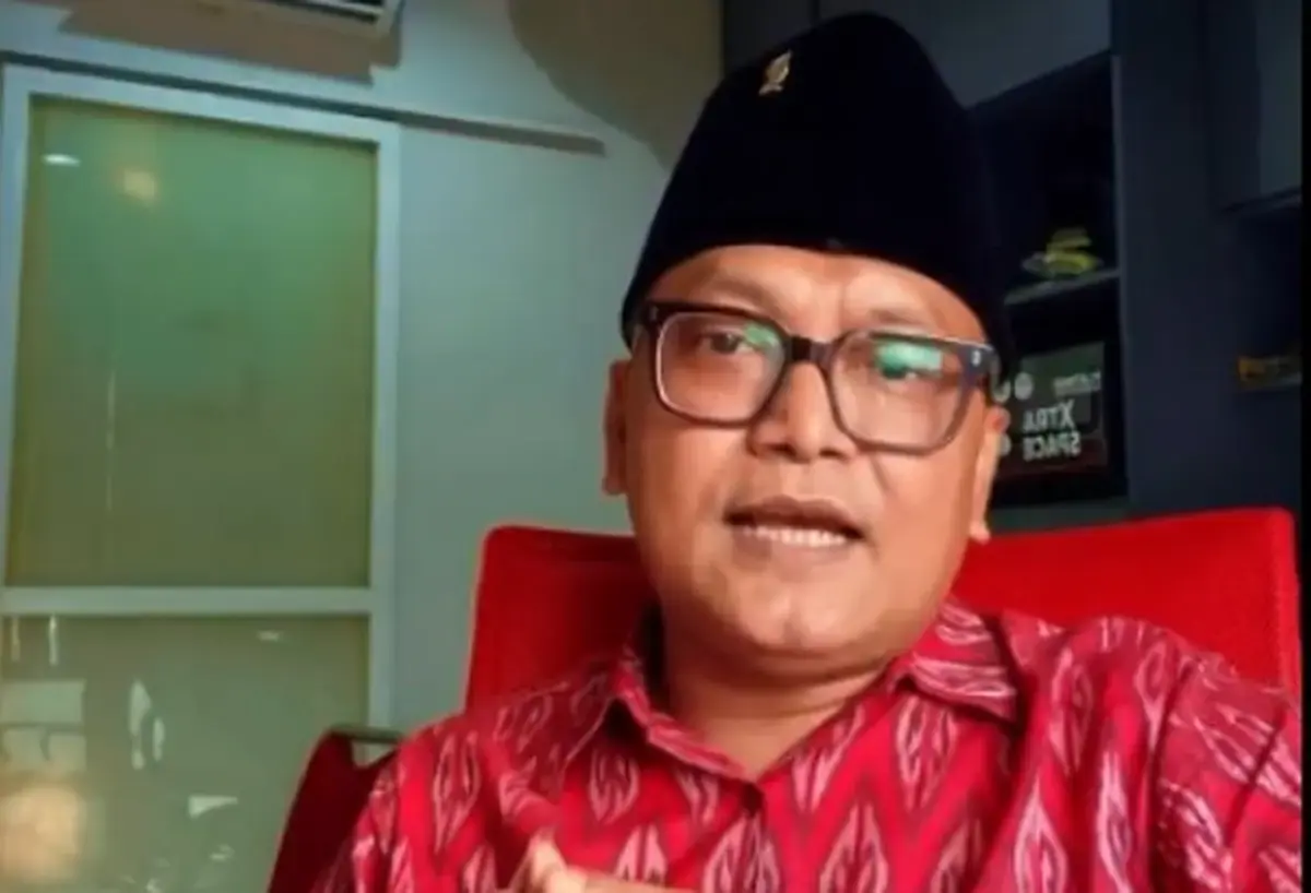 gibran-klaim-dirinya-tak-mungkin-s1-kalau-tidak-tamat-sma-guntur-romli-kebohongan