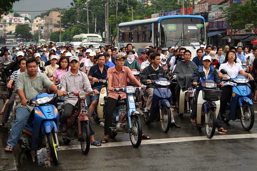 Myanmar Melarang,Vietnam Ada Wacana,Kapan INDONESIA Melarang MOTOR Beredar Di Jalan ?