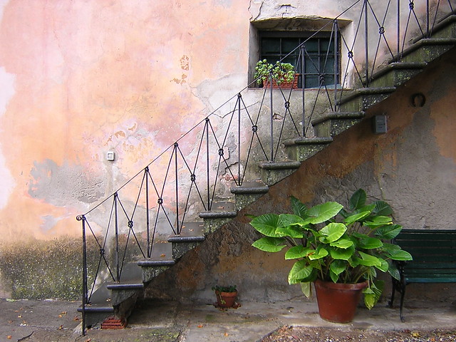 24 Foto Tangga Yang Mengagumkan