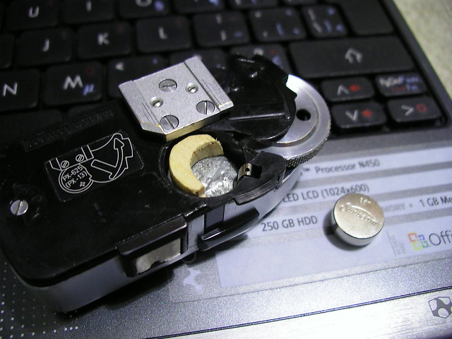 warung-ngumpul-penggemar-kamera-analog---part-4