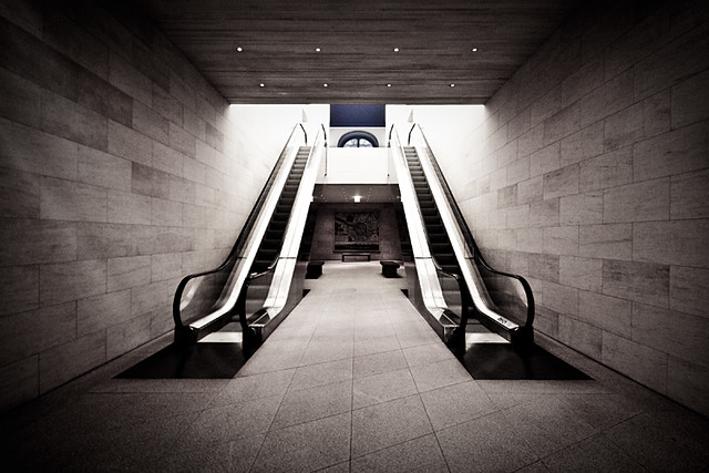 24 Foto Tangga Yang Mengagumkan