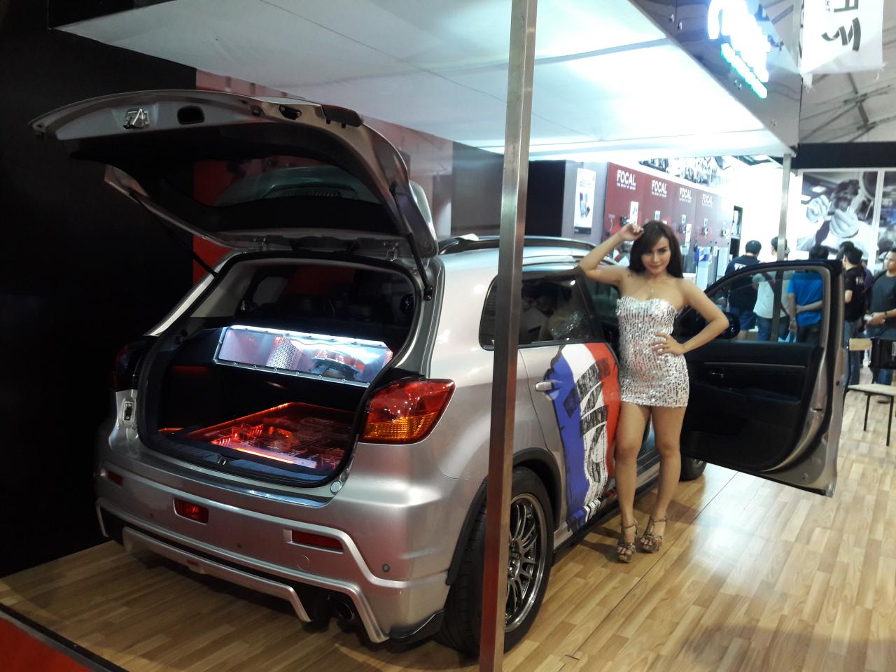 Yang Bening-Bening di IIMS 2016 (16 APRIL 2016)