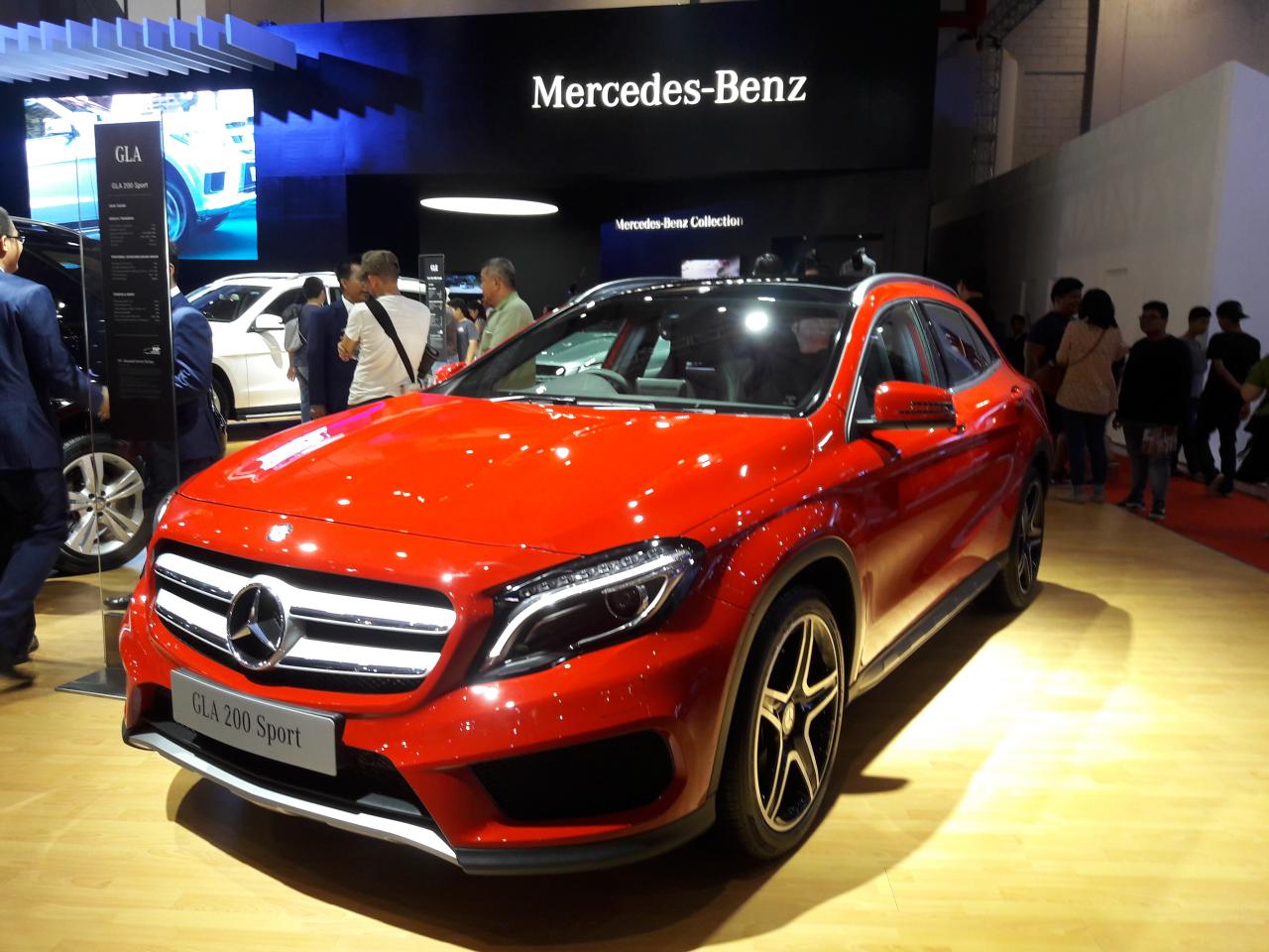 Yang Bening-Bening di IIMS 2016 (16 APRIL 2016)