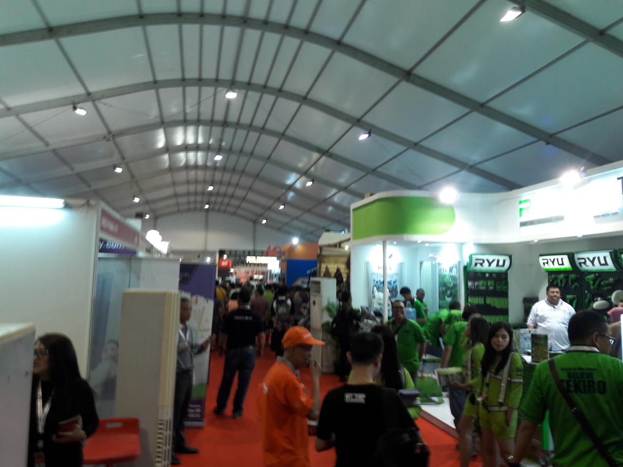 Yang Bening-Bening di IIMS 2016 (16 APRIL 2016)