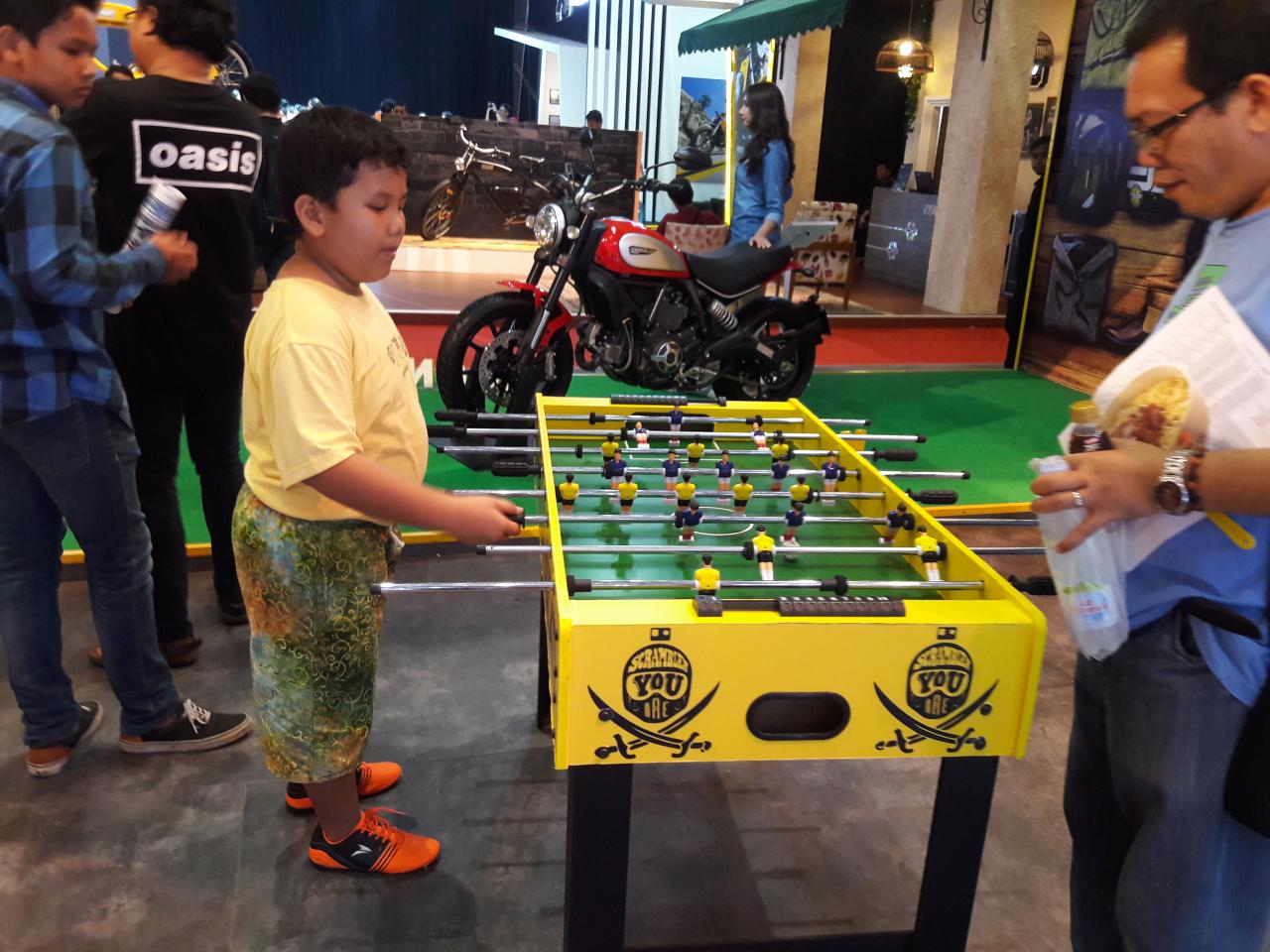 Yang Bening-Bening di IIMS 2016 (16 APRIL 2016)