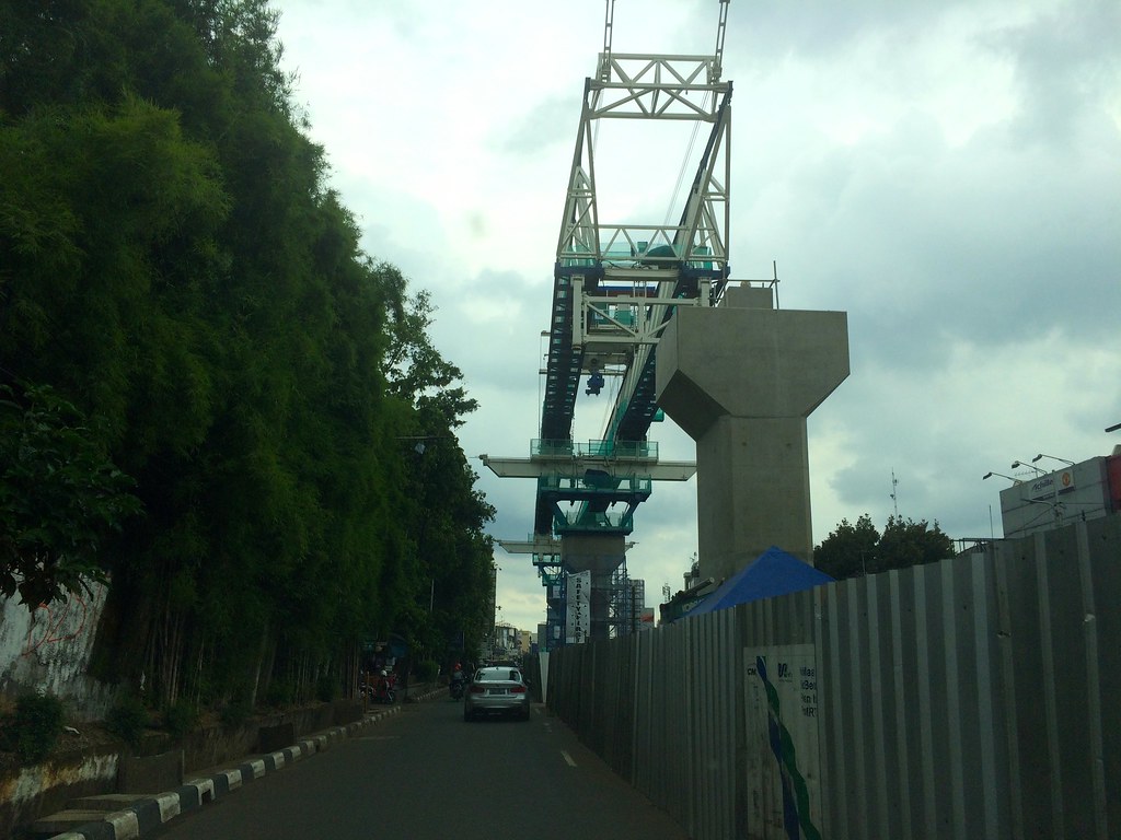 Proyek MRT Koridor Fatmawati Mulai Pemasangan Box Girder