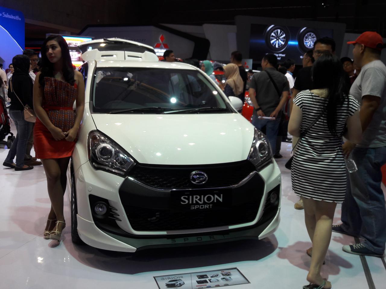 Yang Bening-Bening di IIMS 2016 (16 APRIL 2016)