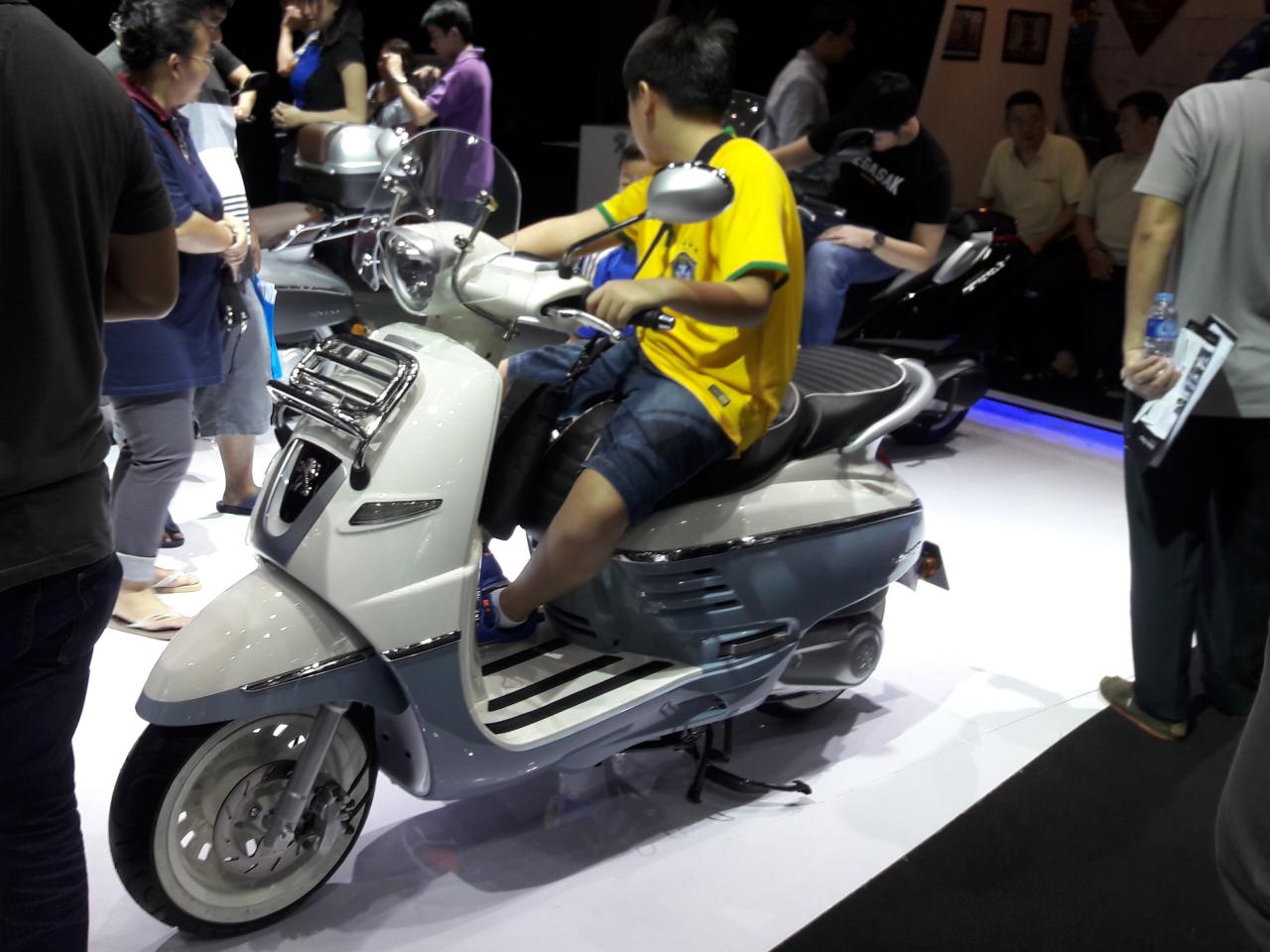 Yang Bening-Bening di IIMS 2016 (16 APRIL 2016)