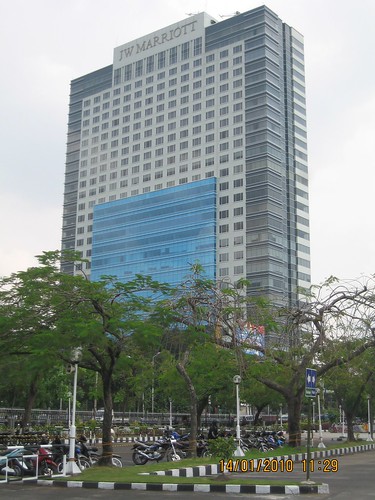 Gedung-gedung tertinggi di berbagai kota di Indonesia!