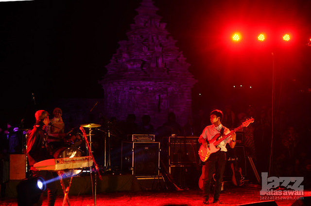 JAZZ Di Negeri ATAS AWAN Dieng...