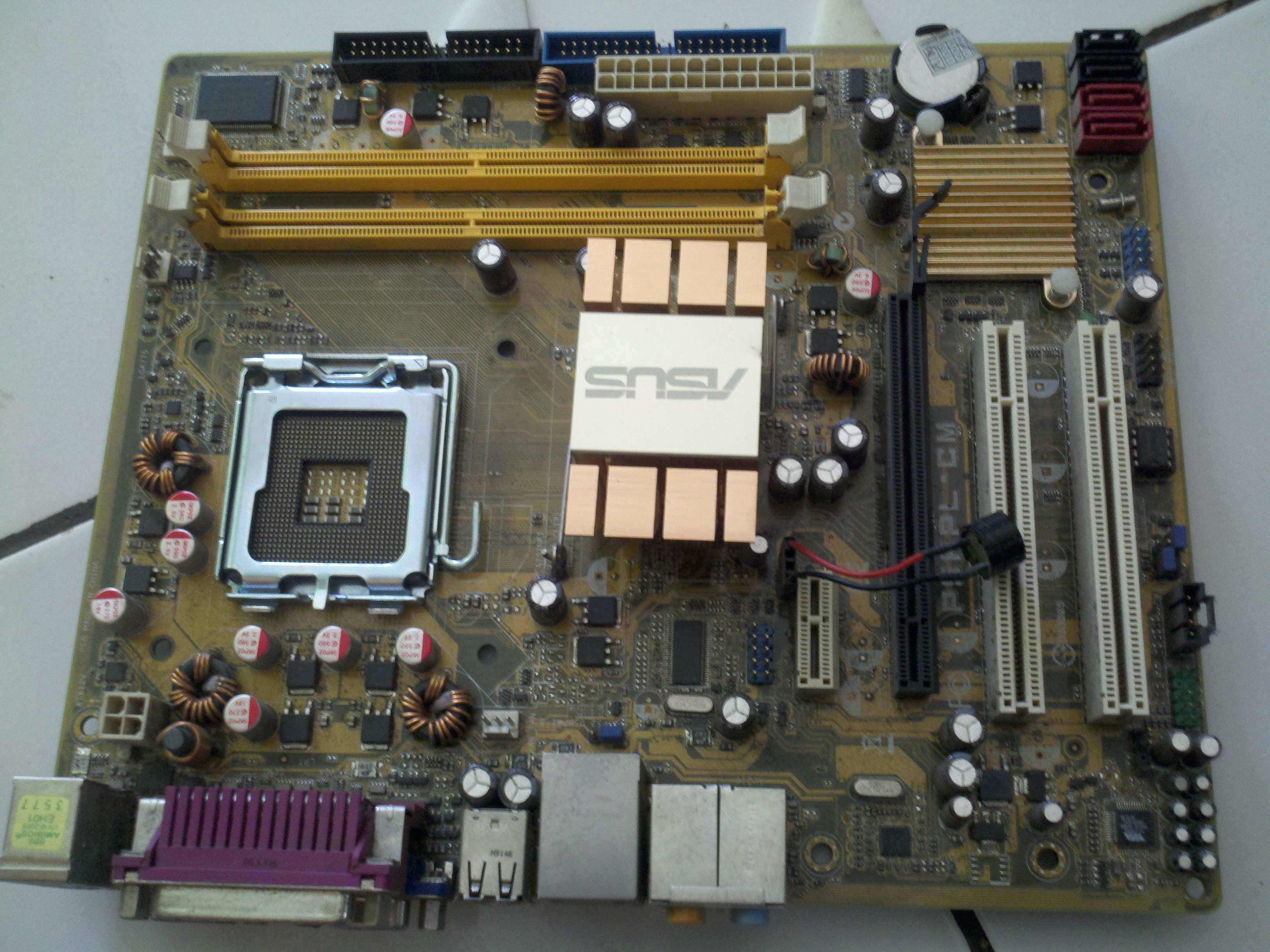 MOBO ASSUS