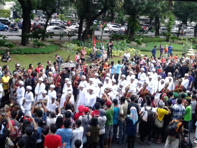 Meriahnya Pawai World Heritage Festival 2013 di kawasan Monas, Jakarta