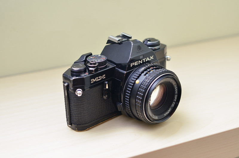 warung-ngumpul-penggemar-kamera-analog---part-4