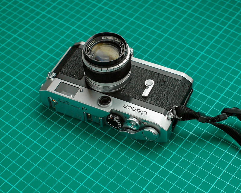 warung-ngumpul-penggemar-kamera-analog---part-4