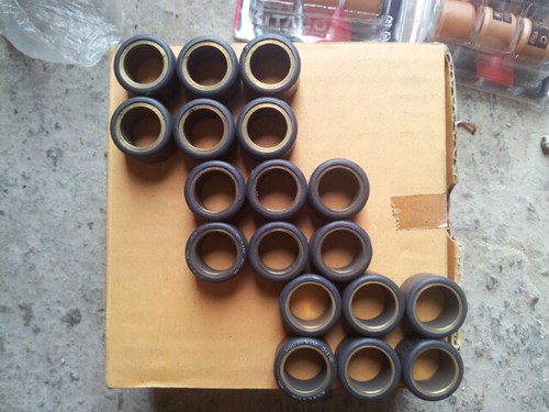 jual roller dan part matic suzuki