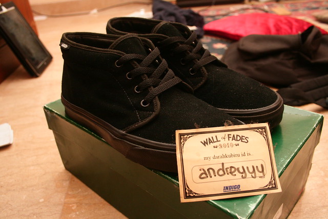 vans chukka boot suede